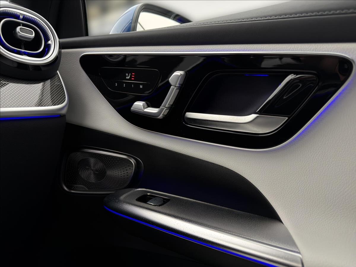 Mercedes-Benz GLC SUV / Terénní 2,0 l 145 kw