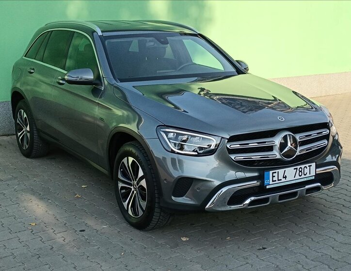 Mercedes-Benz GLC SUV / Terénní 2,0 l 225 kw