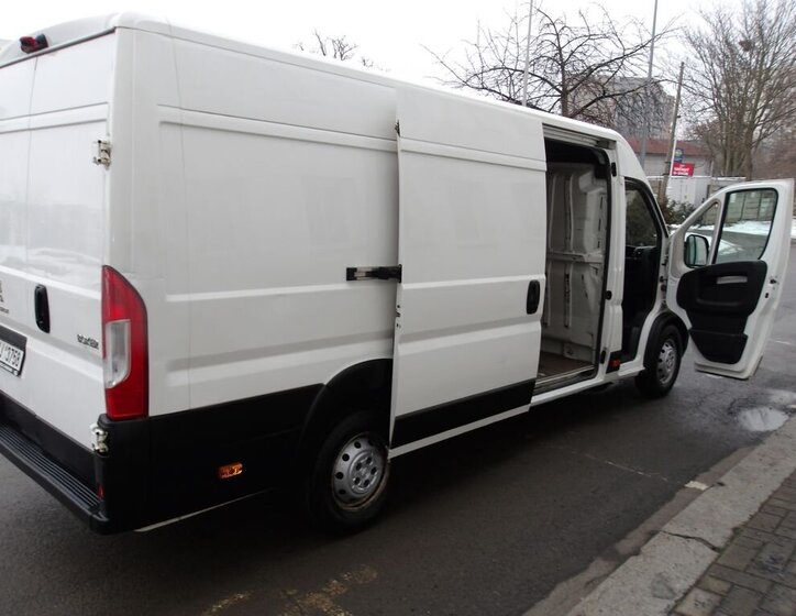 Fiat Ducato Skříň 2,2 l 121 kw