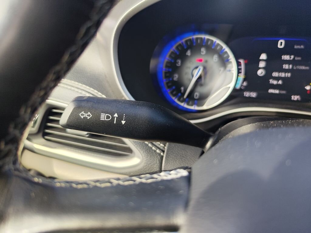 Chrysler Pacifica MPV 3,6 l 214 kw