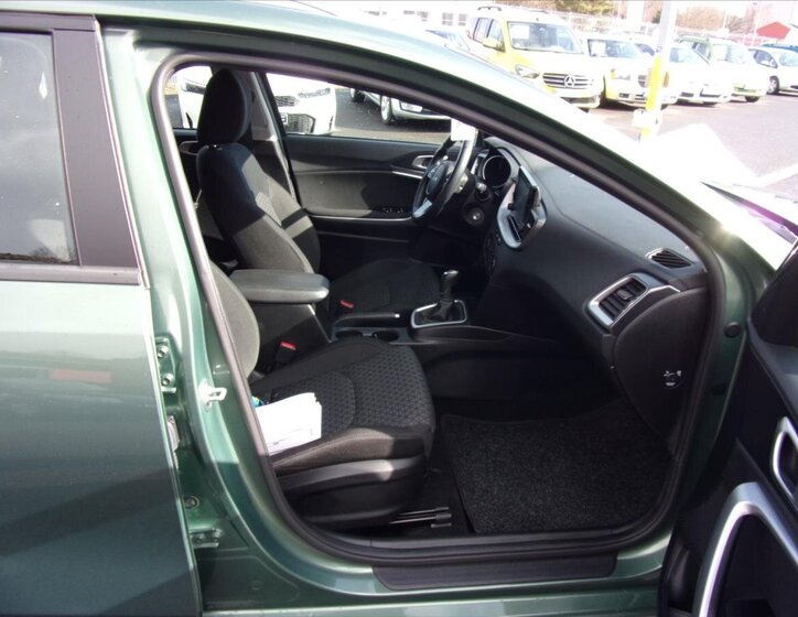 KIA Ceed Kombi 1,5 l 117 kw