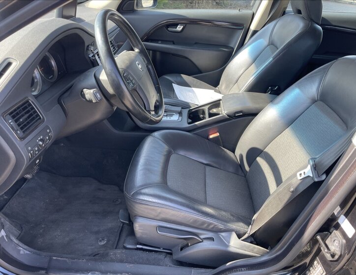 Volvo V70 Kombi 2,4 l 136 kw