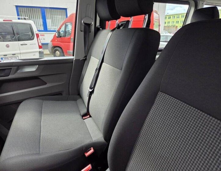 Volkswagen Transporter VAN-Minibus 2,0 l 110 kw