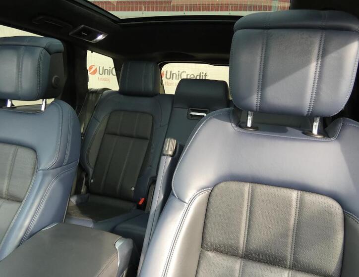 Land Rover Range Rover Sport 7