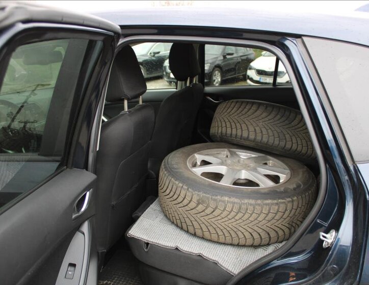 Mazda CX-5 Kombi 2,2 l 110 kw