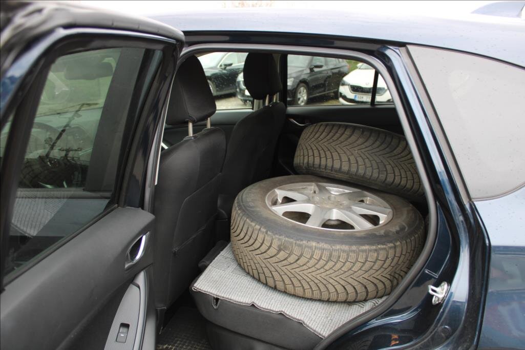 Mazda CX-5 Kombi 2,2 l 110 kw