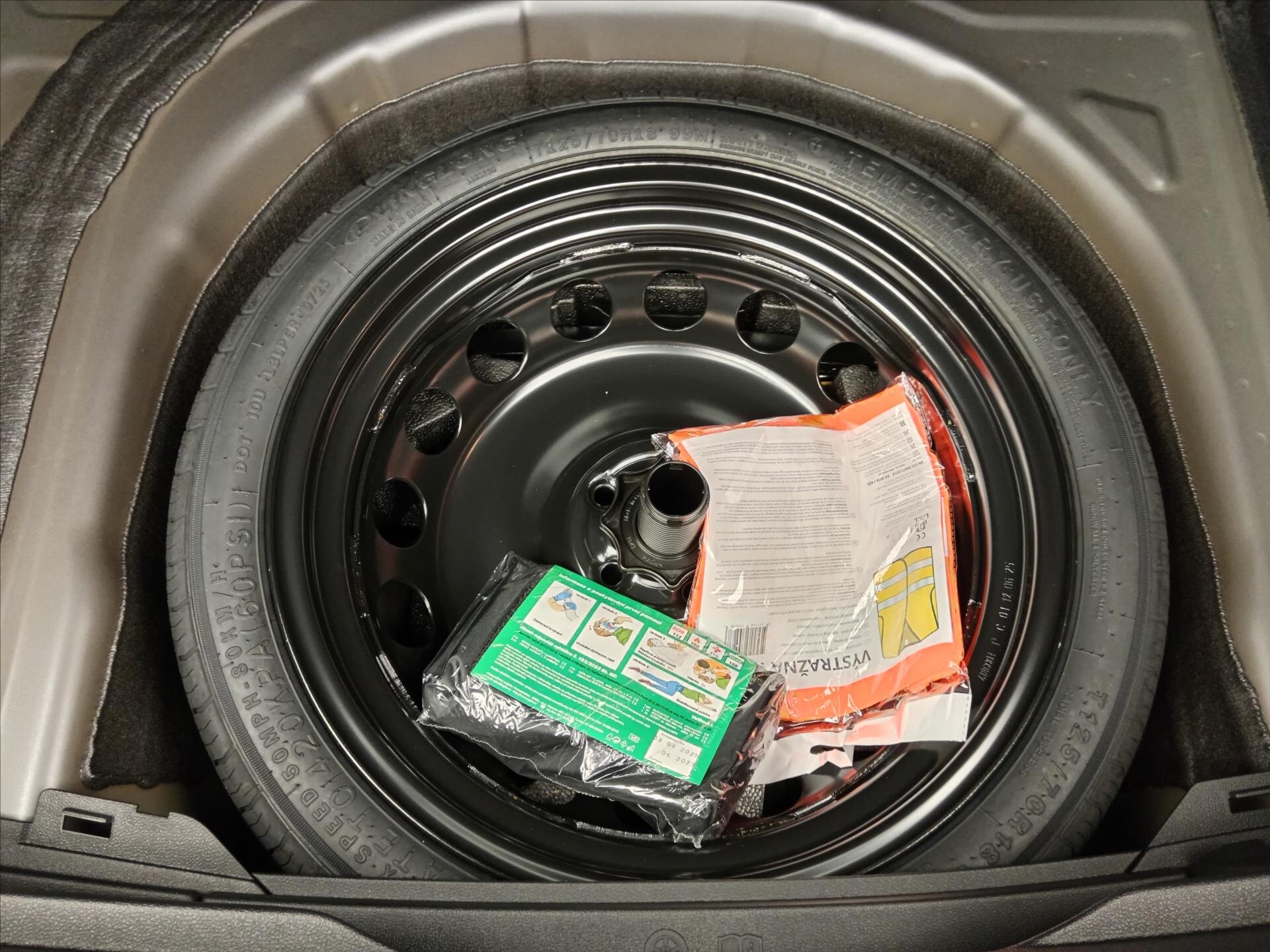 Volkswagen Taigo SUV 999,0 85 kw