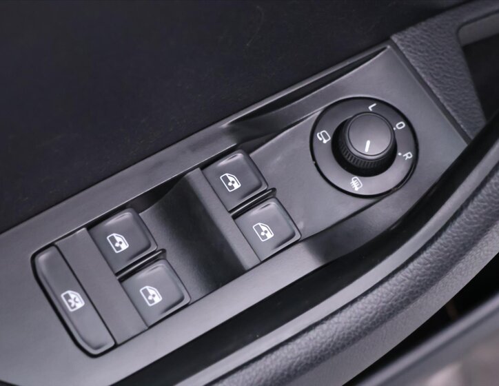 Škoda Superb Kombi 2,0 l 110 kw