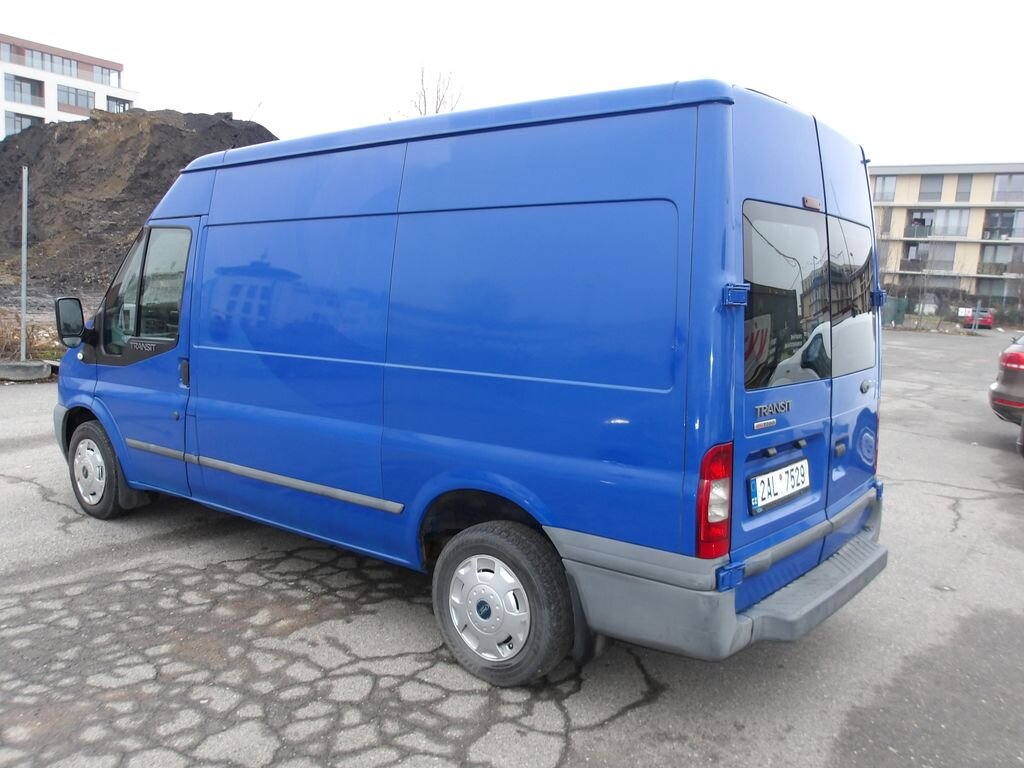 Ford Transit Skříň 2,2 l 63 kw