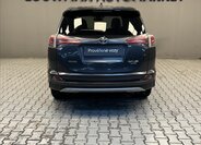 Toyota RAV4 SUV / Terénní 2,0 l 112 kw