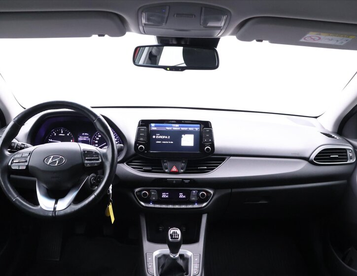 Hyundai i30 Liftback 1,6 l 100 kw