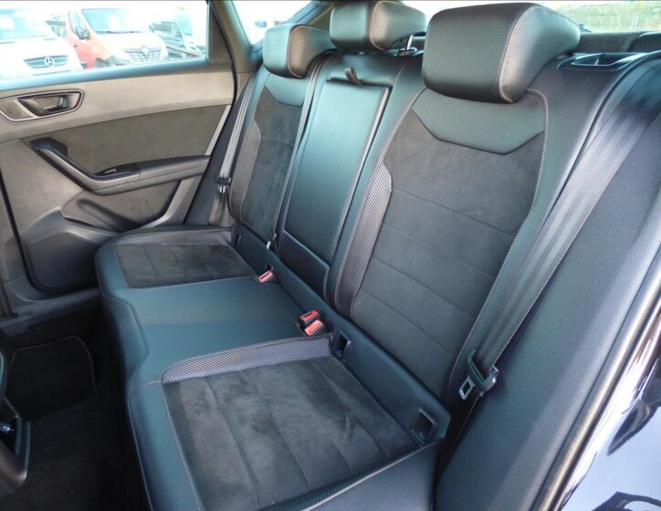 Cupra Ateca SUV / Terénní 2,0 l 221 kw