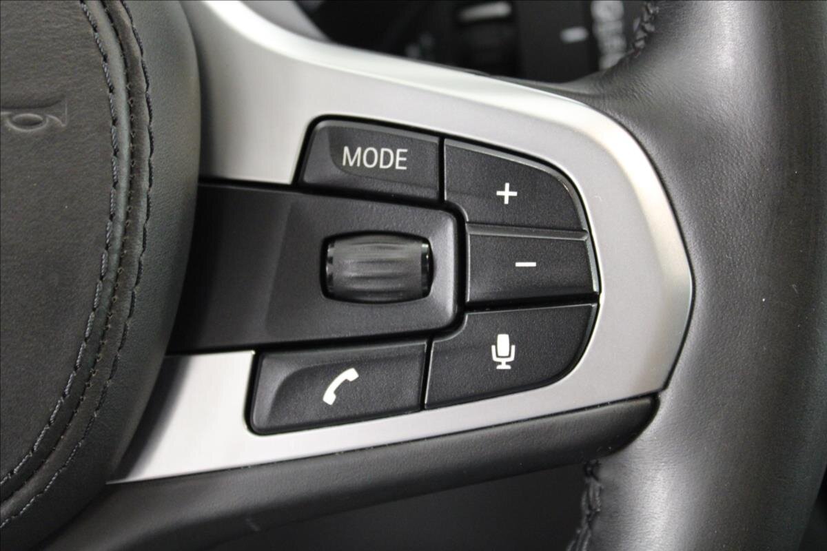 BMW Řada 5 Kombi 2,0 l 140 kw