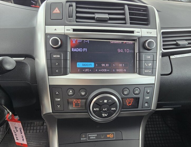 Toyota Verso MPV 1,6 l 97 kw