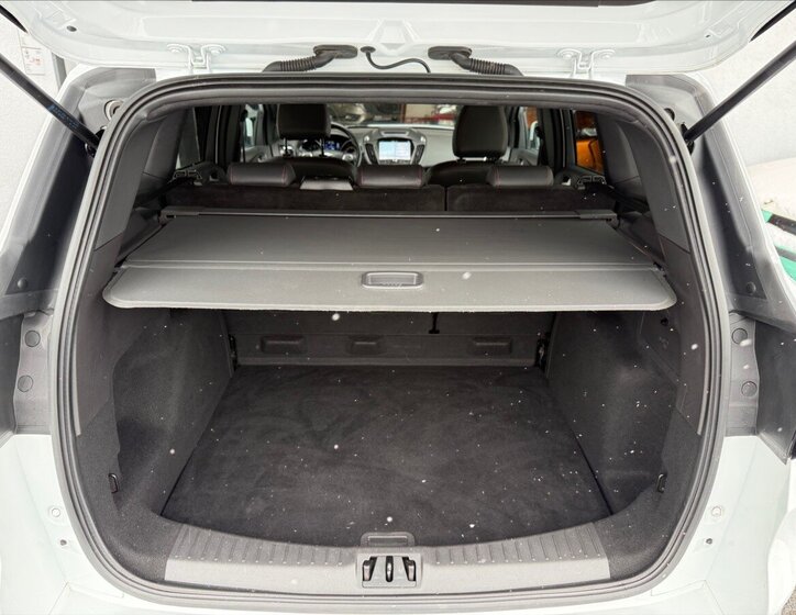 Ford Kuga SUV 2,0 l 132 kw