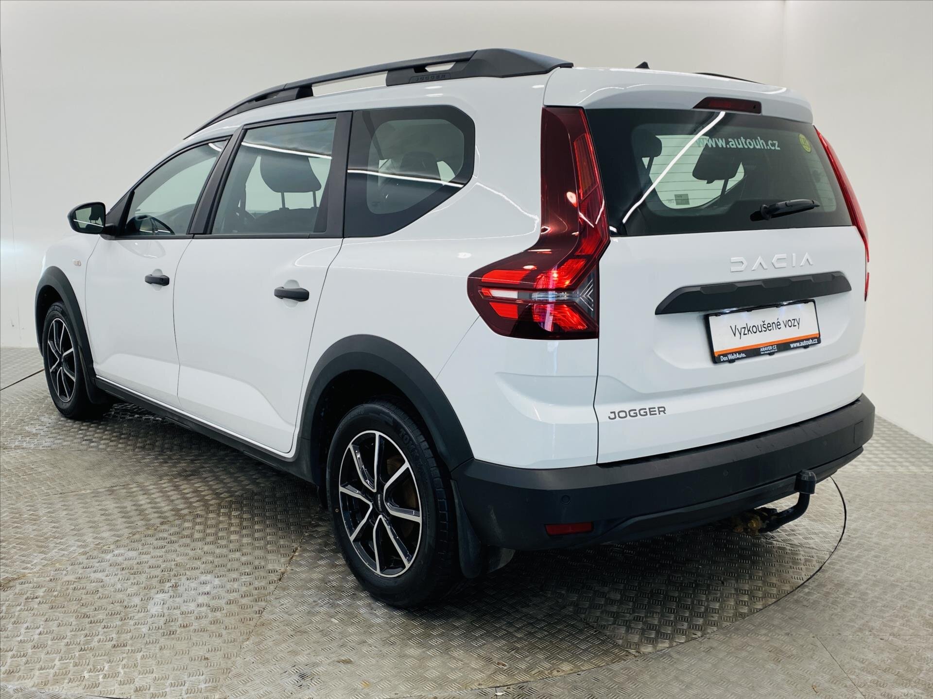 Dacia Jogger Kombi 999,0 67 kw