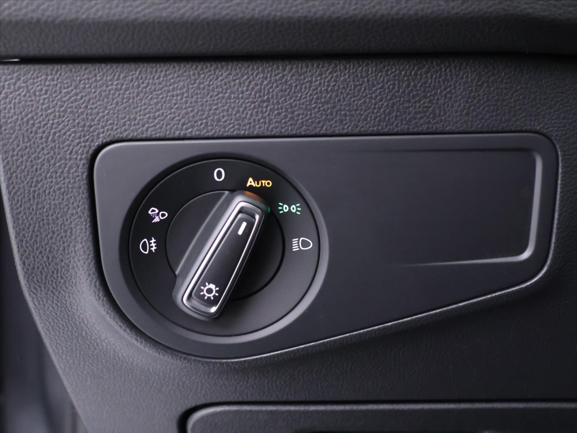 Volkswagen Tiguan Allspace SUV / Terénní 2,0 l 140 kw