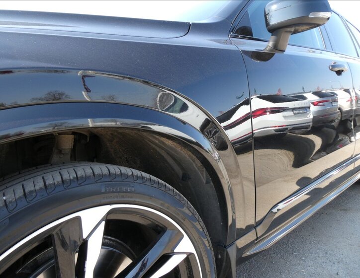 Volvo XC90 SUV / Terénní 2,0 l 228 kw