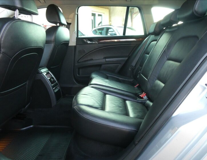 Škoda Superb Kombi 2,0 l 125 kw