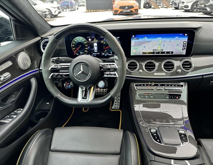 Mercedes-Benz Třídy E 13