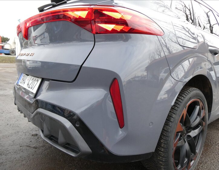 Cupra Terramar SUV / Terénní 2,0 l 195 kw