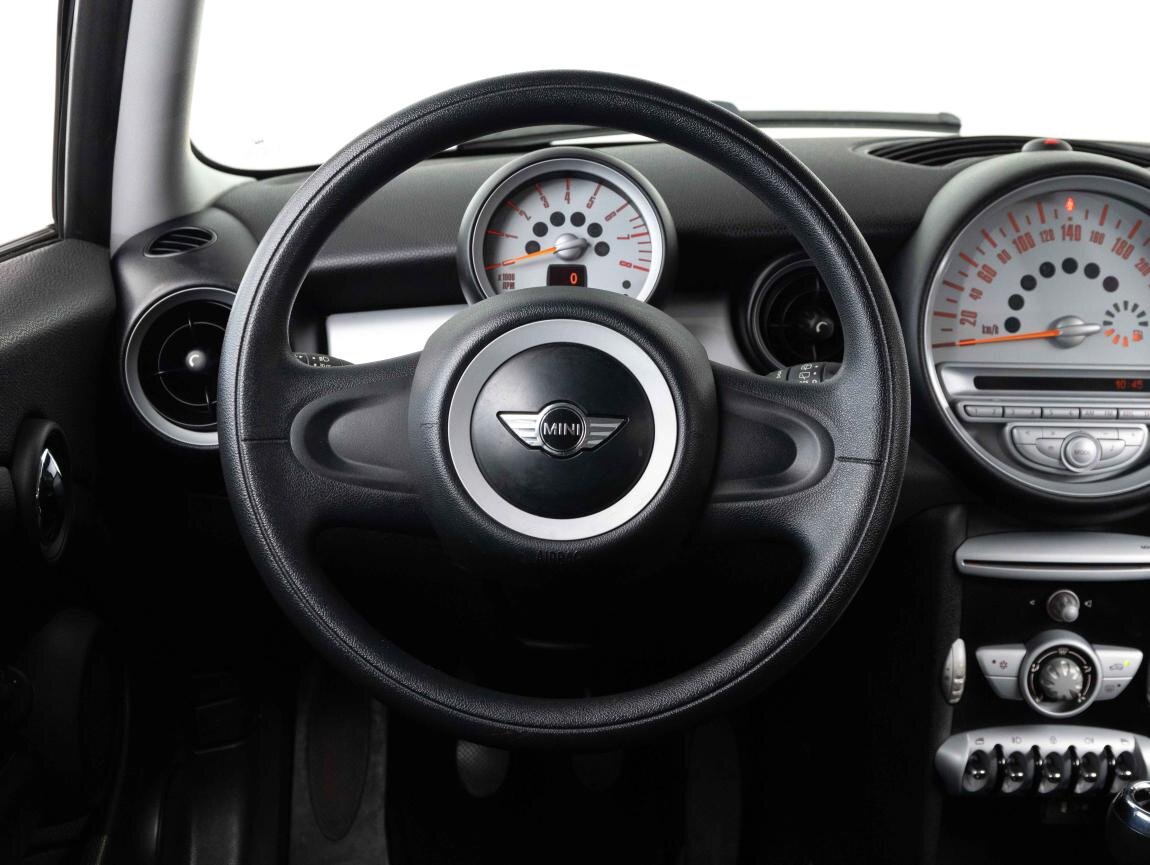 Mini Cooper Hatchback 1,4 l 70 kw