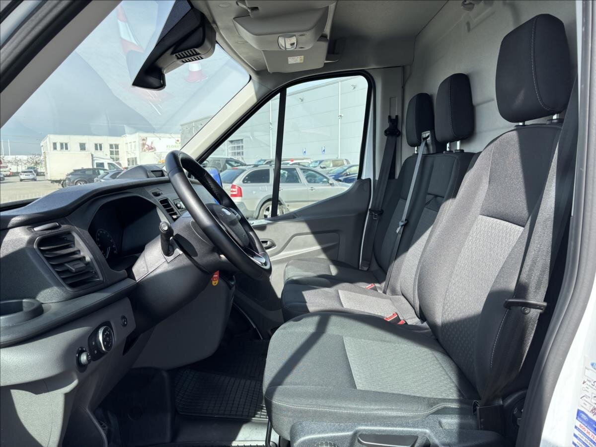 Ford Transit Skříň 2,0 l 96 kw