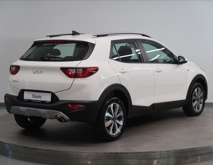 KIA Stonic SUV 1,2 l 57 kw