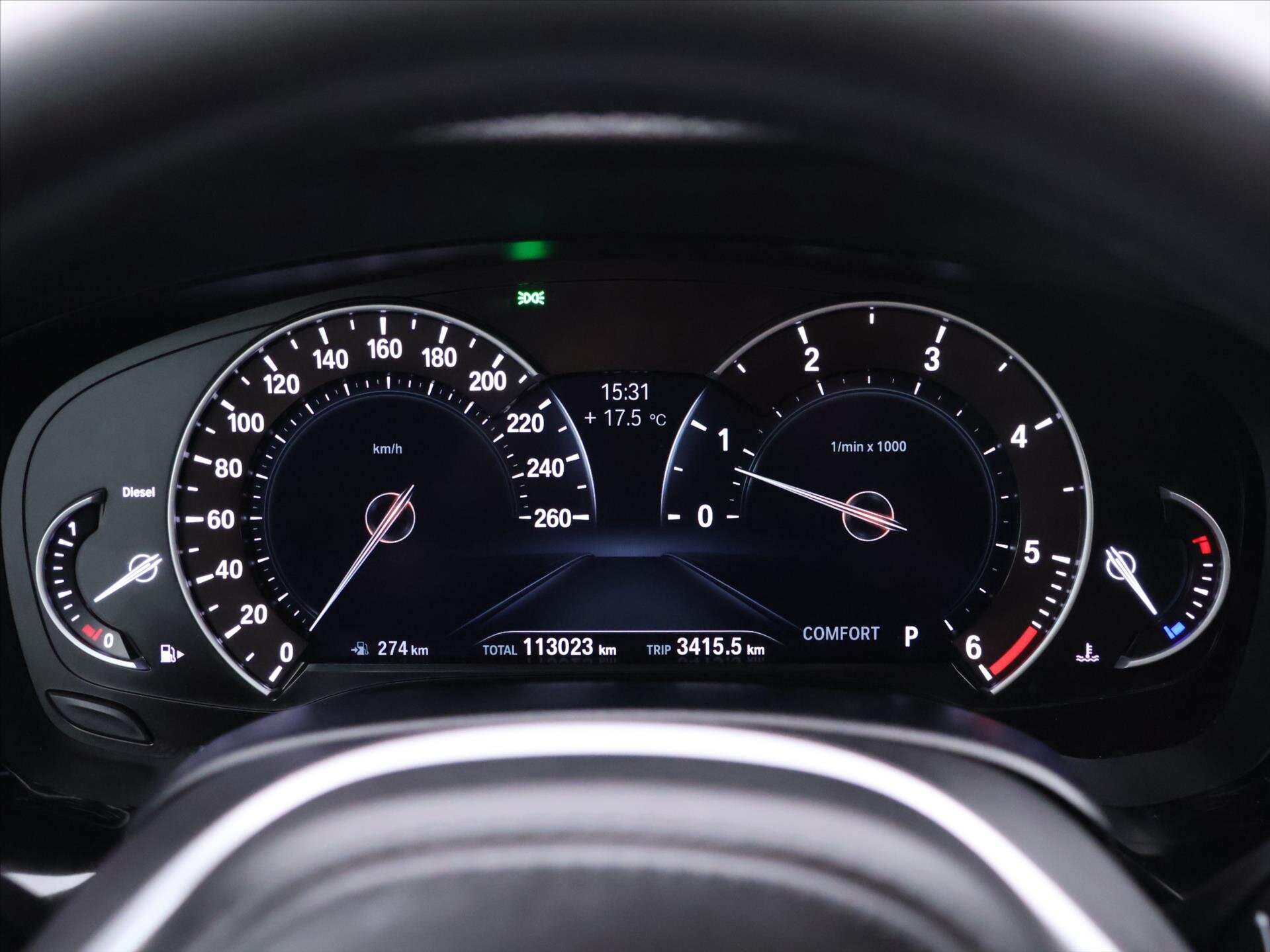 BMW Řada 5 Kombi 3,0 l 195 kw