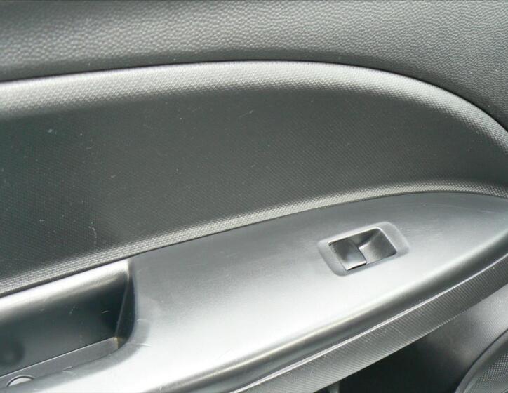 Mitsubishi Space Star 9