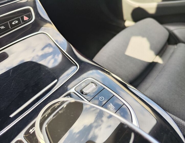 Mercedes-Benz Třídy E Kombi 2,0 l 143 kw