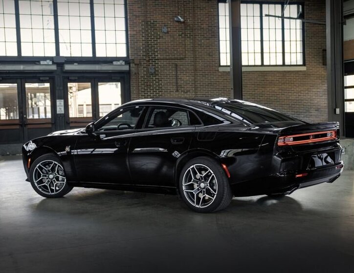 Dodge Charger Sedan 3,0 l 308 kw