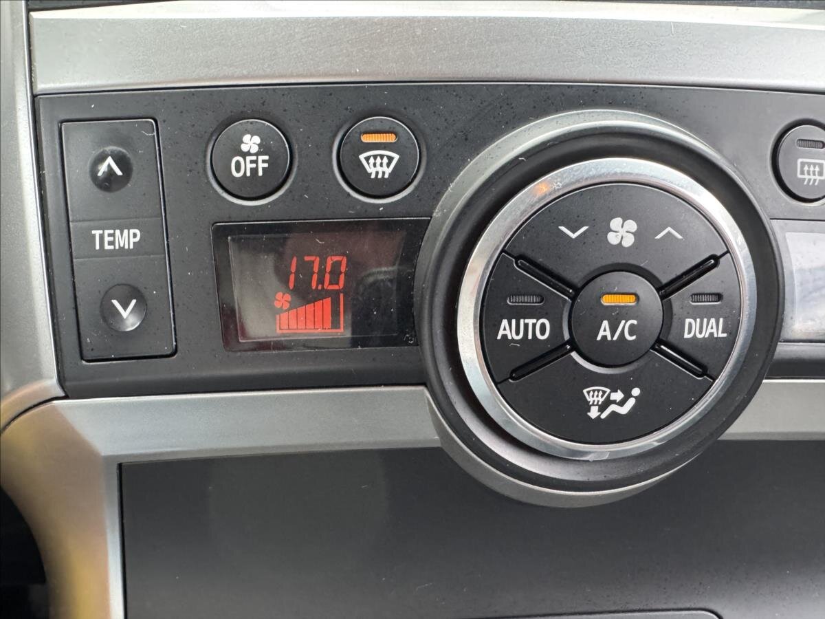 Toyota Verso MPV 2,0 l 91 kw