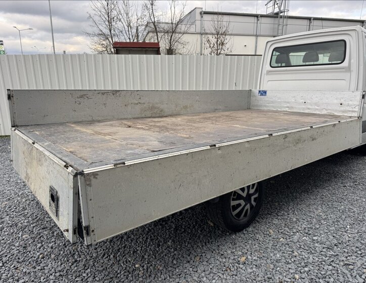 Volkswagen Crafter 18