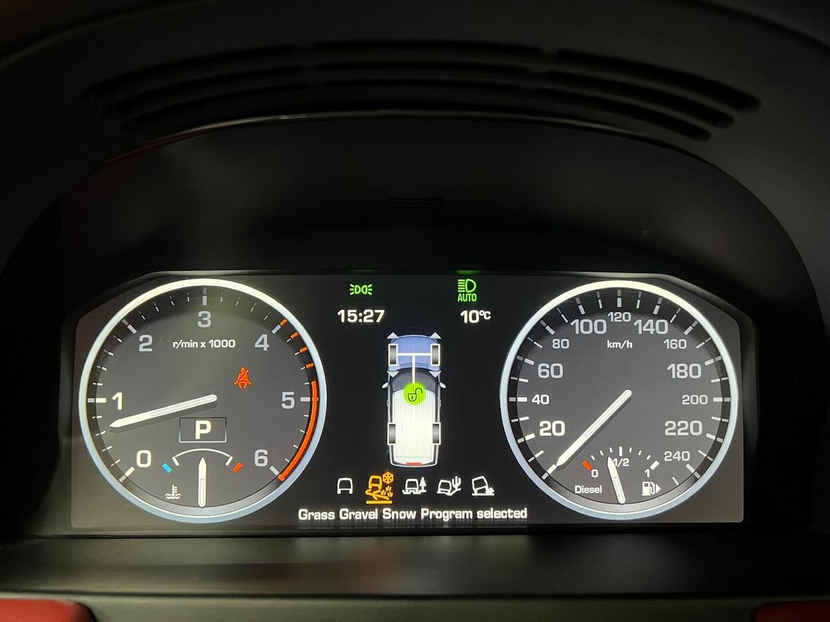 Land Rover Range Rover SUV / Terénní 4,4 l 230 kw