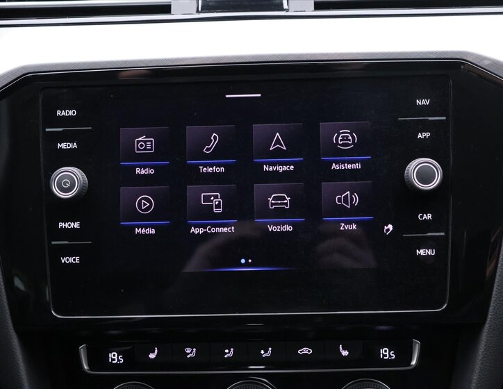 Volkswagen Passat Kombi 2,0 l 110 kw