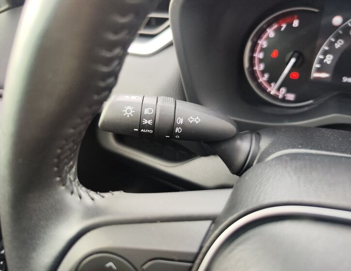 Toyota RAV4 SUV / Terénní 2,0 l 129 kw