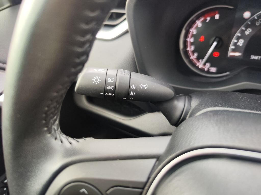 Toyota RAV4 SUV / Terénní 2,0 l 129 kw