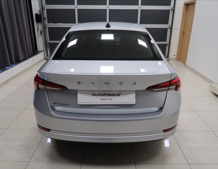Škoda Octavia Liftback 2,0 l 85 kw