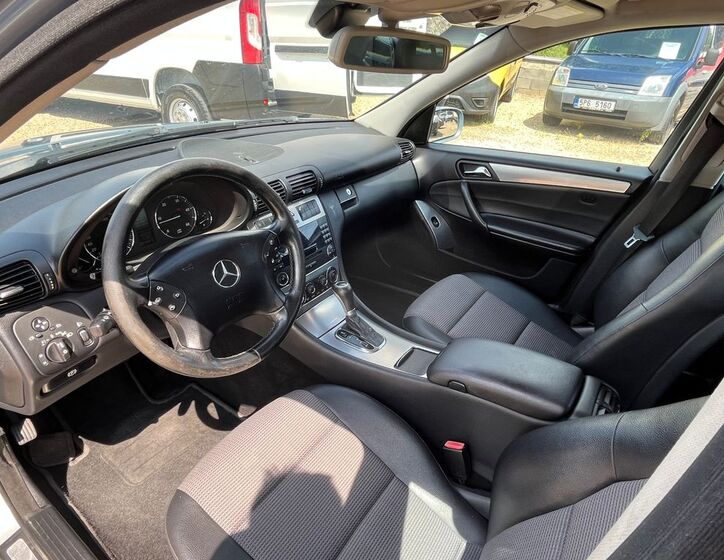 Mercedes-Benz Třídy C 14