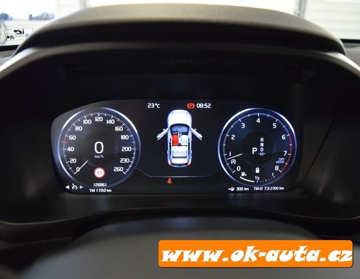 Volvo XC40 SUV 2,0 l 120 kw