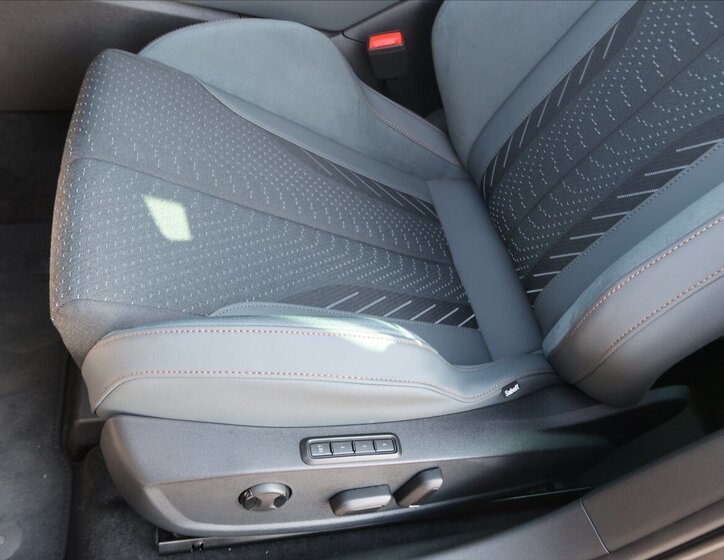 Cupra Formentor SUV / Terénní 2,0 l 294 kw