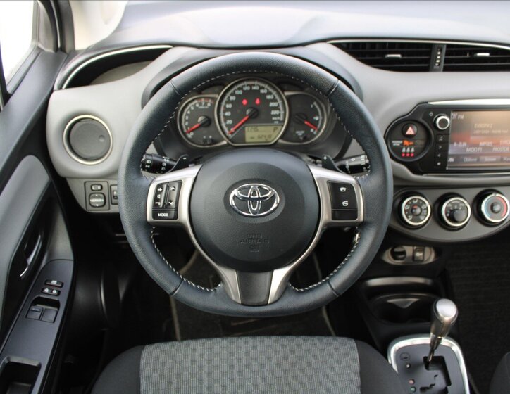 Toyota Yaris Hatchback 1,3 l 73 kw