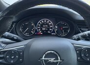 Opel Insignia Kombi 2,0 l 128 kw