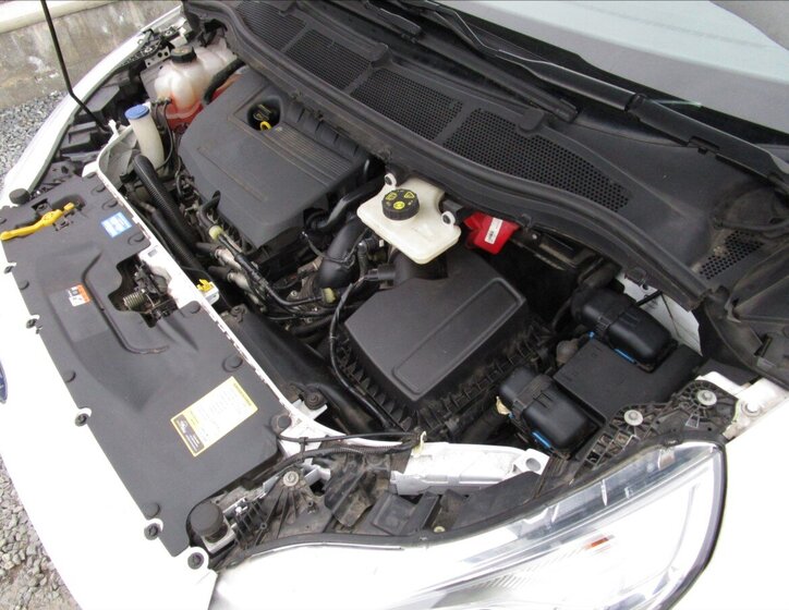 Ford Galaxy MPV 1,5 l 121 kw