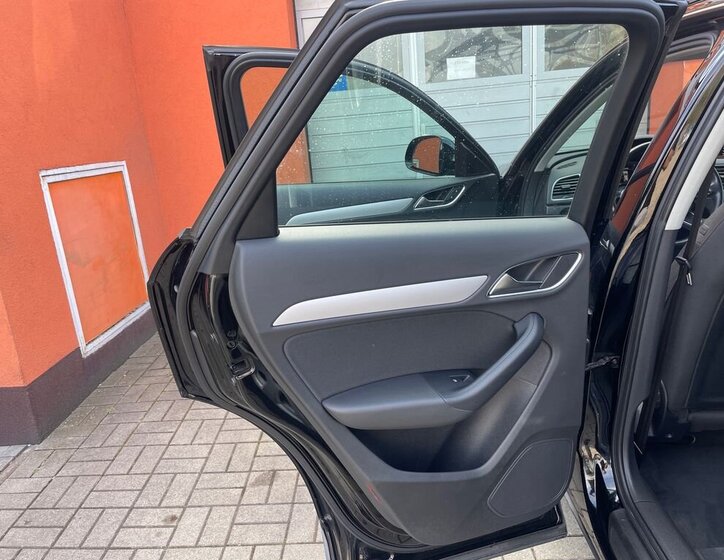 Audi Q3 SUV / Terénní 2,0 l 110 kw