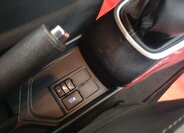 Toyota Yaris Hatchback 1,5 l 82 kw