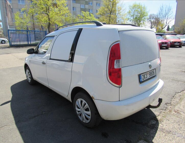 Škoda Praktik Skříň 1,2 l 51 kw