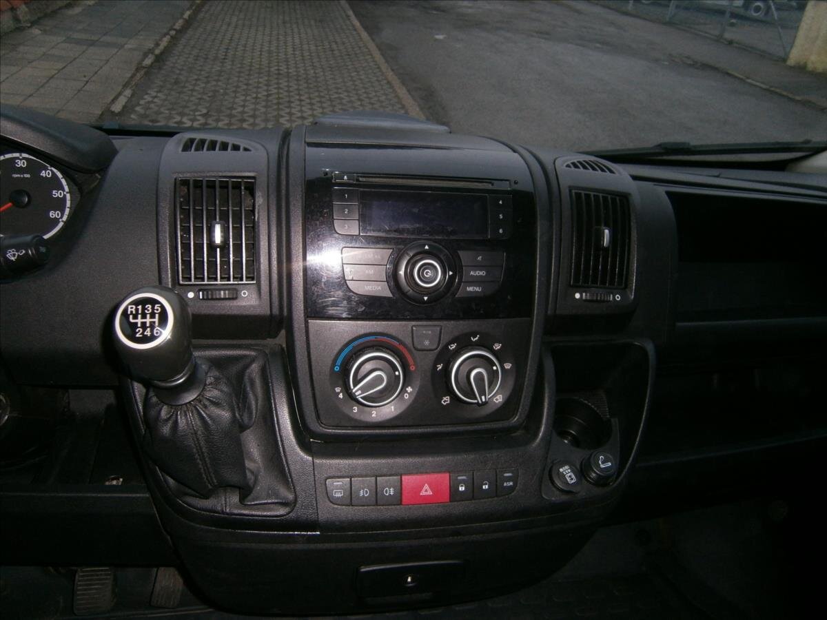 Citroën Jumper Skříň 2,2 l 96 kw