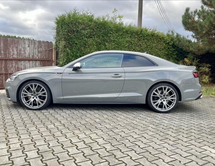 Audi S5 Kupé 3,0 l 255 kw
